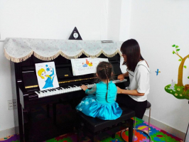 Top 8 Trung tâm dạy đàn piano tốt nhất Bình Dương